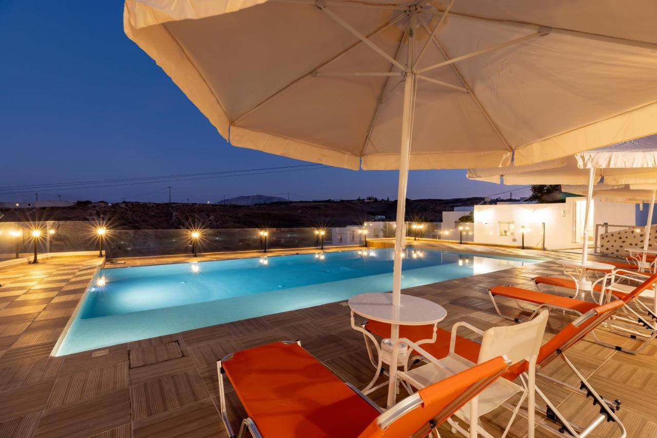 Villa Ostrich Fíra Kültér fotó