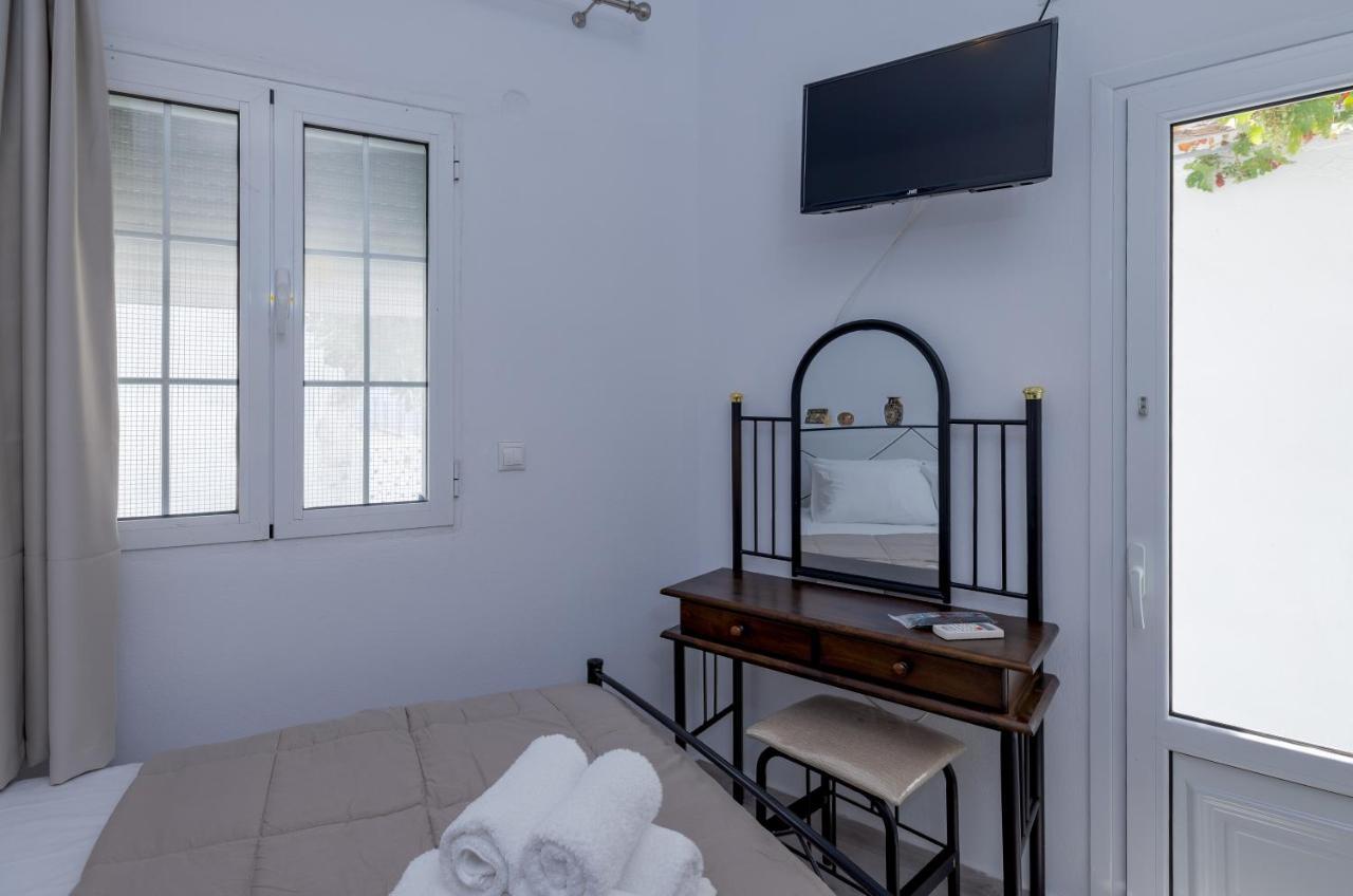 Villa Ostrich Fíra Kültér fotó