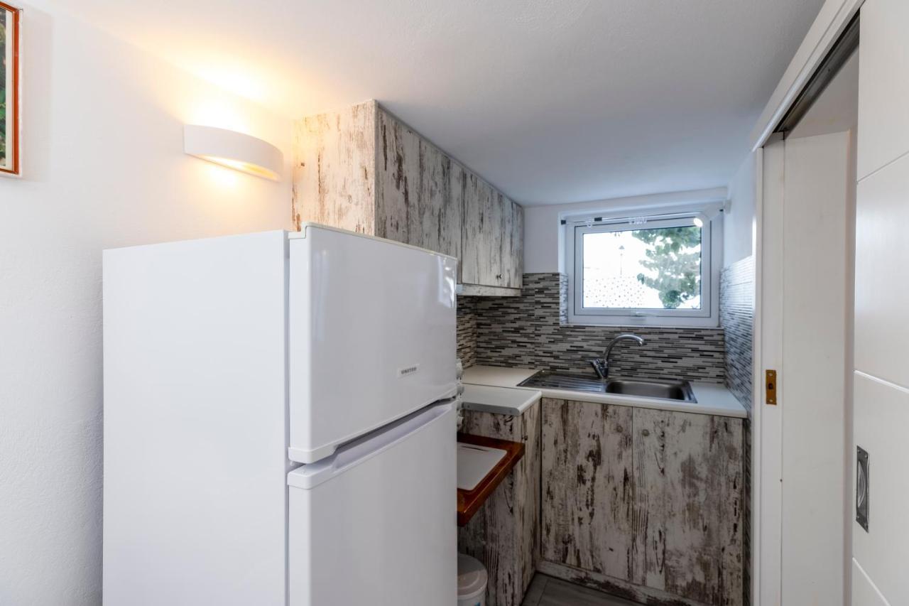 Villa Ostrich Fíra Kültér fotó